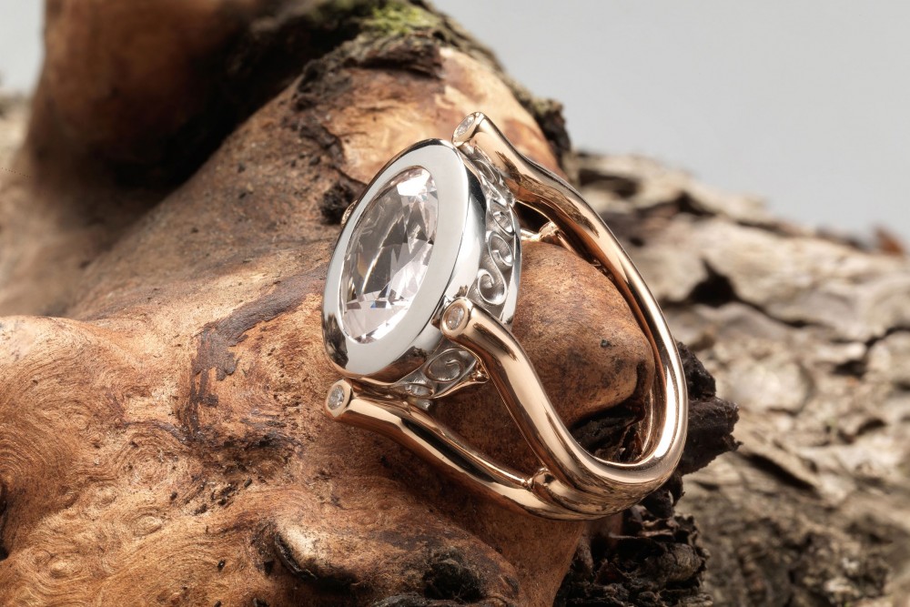 Damenring mit Morganit